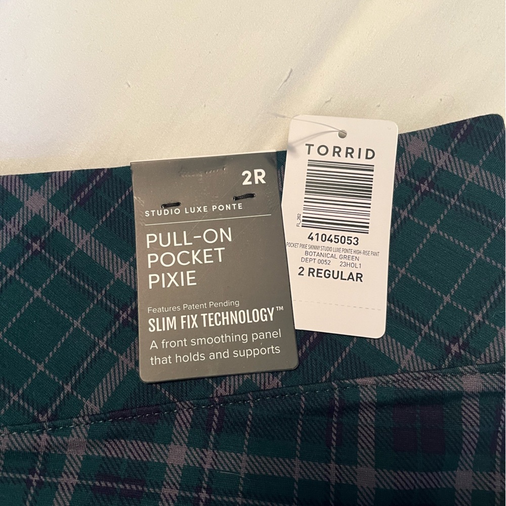 Torrid Plaid Pull-On Pixie Pant - Picture 5 of 5